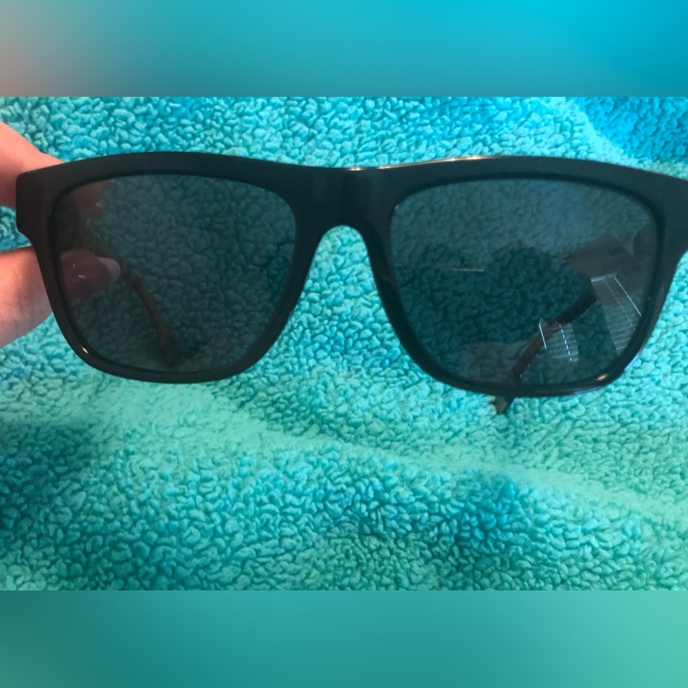 Burberry Black  Sunglasses